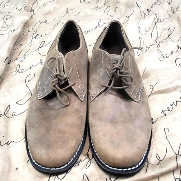 Penguin mens shoe   - Picture 3 of 11